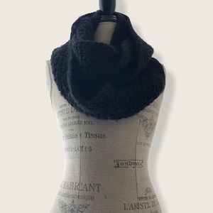Forever 21 Knit Crochet Circle Scarf Black